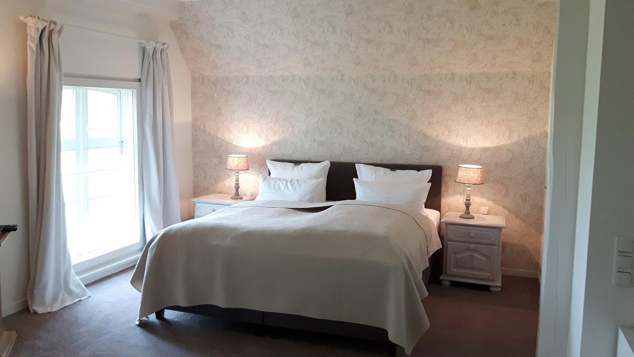 Landsitzhotel Und Seminarium Peterhof Hodorf ภายนอก รูปภาพ